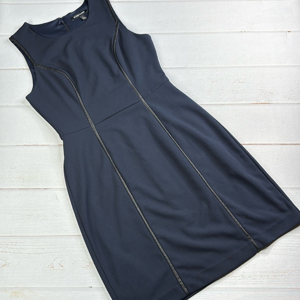 41 Hawthorn Reina Faux Leather Detail Navy Knit Dress Size Medium